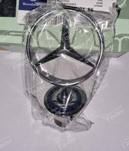 Mercedes-Benz-Emblem - MERCEDES BENZ S (W220)