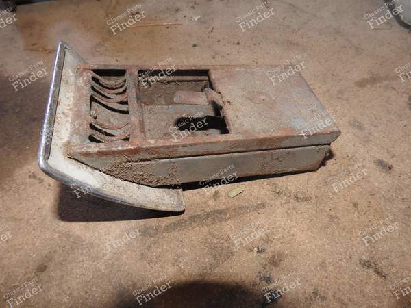 Original ashtray - OPEL Kapitän (P 2.5) - 1