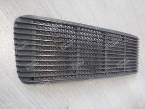 GRILLE DE CAPOT MOTEUR - PORSCHE 911 / 912 E (G Modell) - 91155941100 Equiv. 91155941101 / 91155904104- thumb-1
