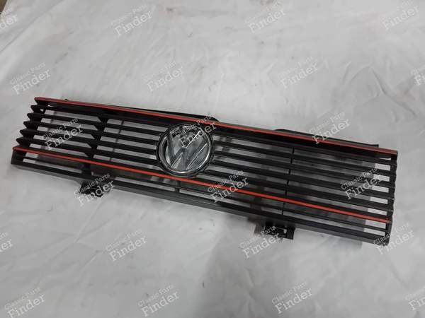 Kühlergrill mit roter Umrandung - VOLKSWAGEN (VW) Scirocco - 533853653 / 653 A- 1