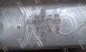 Cabochon de clignotant avant - MATRA-SIMCA-TALBOT Bagheera - 10400- thumb-2