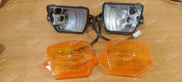 Front turn signals - AUDI 80 / 4000 / 5+5 (B2) - VW 855953049 - VW 855953050- 0