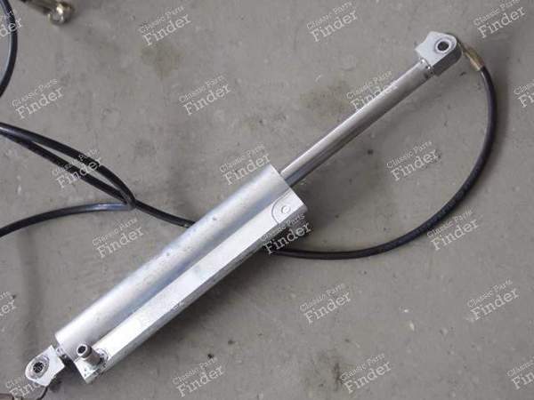 HOOD CYLINDER RIGHT PORSCHE 996 & 997 CABRIOLET - PORSCHE 911 (996) - 99656104501 / 99656104601 / 99656194500 / 99656194501 / 99656194502 / 99756194500 / 99756194501 / 99756194502- 1