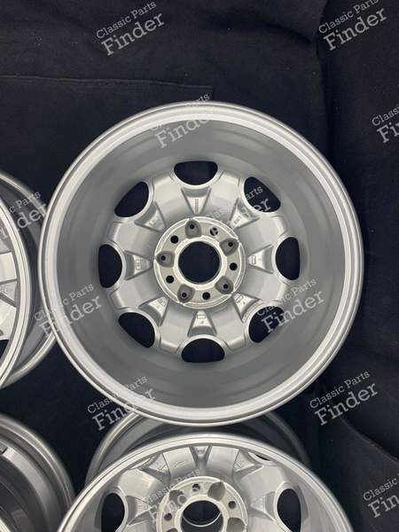Original 'Sportline' Eight Holes Alloy Wheels 7Jx15 ET41 - MERCEDES BENZ E (W124) - 1244011902- 6