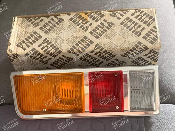 Feu complet arrière gauche - Version TX - RENAULT 16 (R16) - 8076- 0
