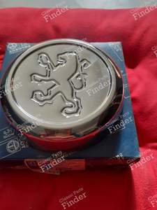 Verchromte Radmitte für PEUGEOT 604