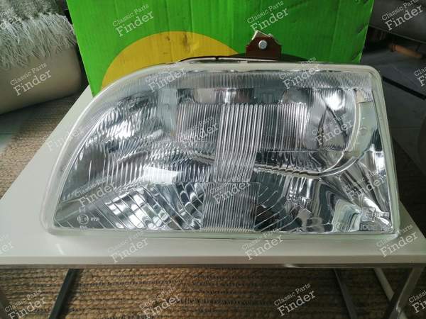 Left headlight CX series 1 phase 2, and series 2. - CITROËN CX - 480451 / 061368- 5