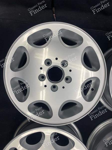 Original 'Sportline' Eight Holes Alloy Wheels 7Jx15 ET41 - MERCEDES BENZ E (W124) - 1244011302- 5