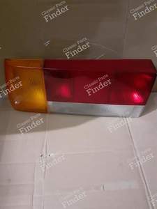 Feu arrière gauche - PEUGEOT 505 - 635064- thumb-1