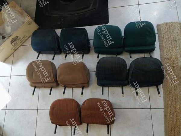 Pair of front headrests - CITROËN CX - 5