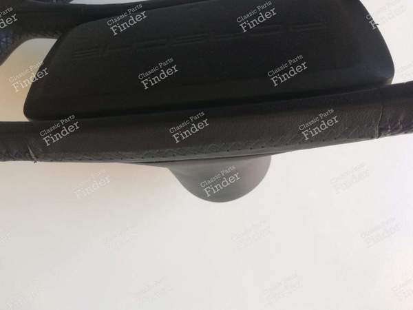 Lenkrad aus schwarzem Leder - PORSCHE 944 - 6