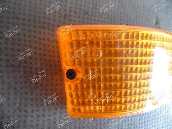 LEFT TURN SIGNAL CABOCHON - PORSCHE 924 - 477953161- 2