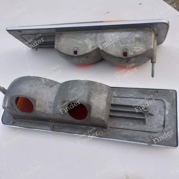 Pair of Ford Capri and Escort MK1 taillights - FORD Capri - 3024 / 10.5759- 3