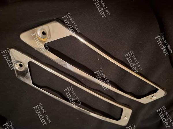 Turn Signal Bezels, Front Turn Signal Trim Frames - CITROËN DS / ID - 1- 0
