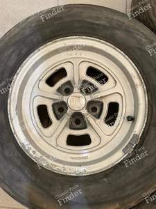 4 x Fiat 130 coupe aluminum alloy wheels 14" x 6.5 Cromodora, mod. CD 7, (pcd) 5x108 with original Fiat central logo - FIAT 130 - thumb-4