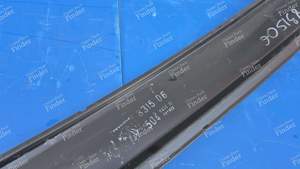 Unterer hinterer Querbalken des Daches - PEUGEOT 504 - 831506- thumb-1