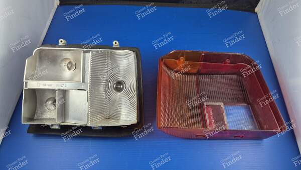 Komplettes rechtes Rücklicht - PEUGEOT 205 - 20970- 4