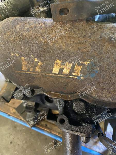 Ford V4 engine - 1.7L - 73 hp - MATRA 530 - 7