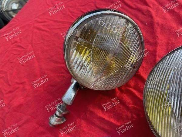 Pair of fog lights - CITROËN Traction Avant (7 / 11 / 15) - 630- 2