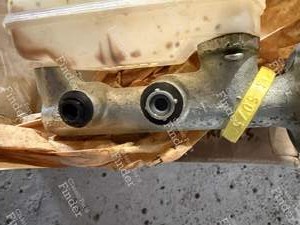 Brake master cylinder - AUSTIN 18-22/Princess - 64066386- thumb-2