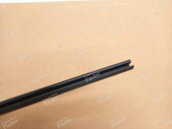 Exterior front left window wiper - Phase 1 - 5 doors - VOLKSWAGEN (VW) Golf II / Jetta - 191853283- 2