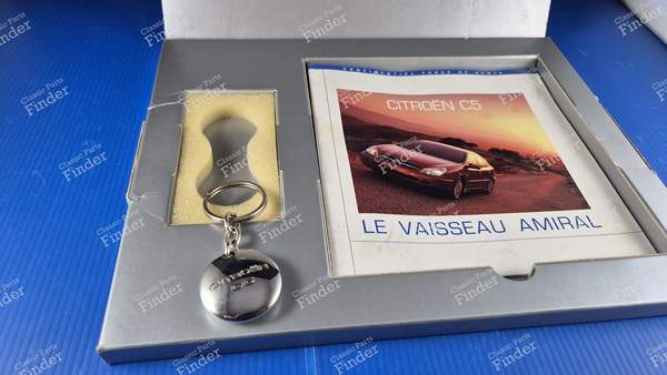 Box with key ring - CITROËN C5 - C5- 2