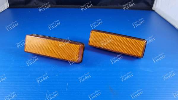 Pair of wing repeater turn signal lights - PEUGEOT J5 - 4951- 0