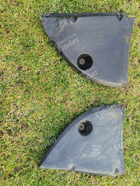 Pair of under fog light triangle covers - PEUGEOT 406 Coupé - ZU09340610 / ZU09340710.- 1