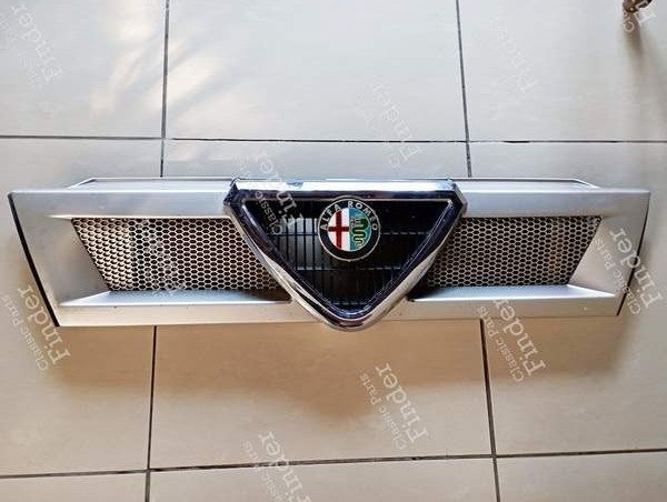 Original grille for Alfa Romeo 33 - ALFA ROMEO 33 - 60775116- 0