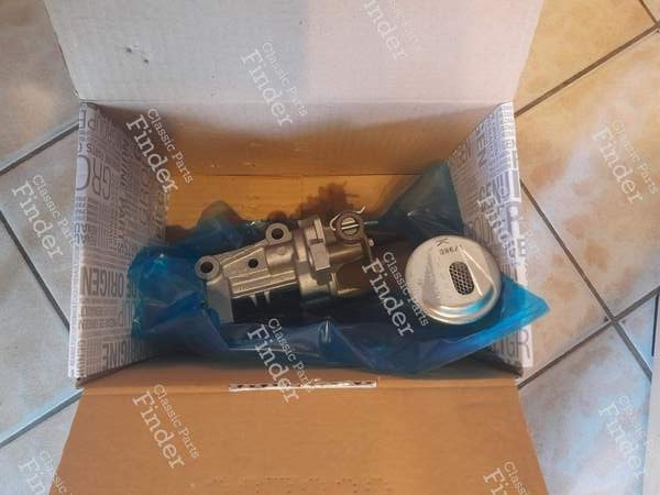 Oil Pump - 1.9 DTI and 1.9 DCI versions - RENAULT Laguna II - 150101308R- 0