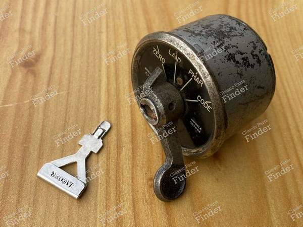 Jaeger switch - AVIONS VOISIN C14 - 1