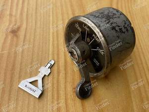 Jaeger switch - AVIONS VOISIN C14 - thumb-1