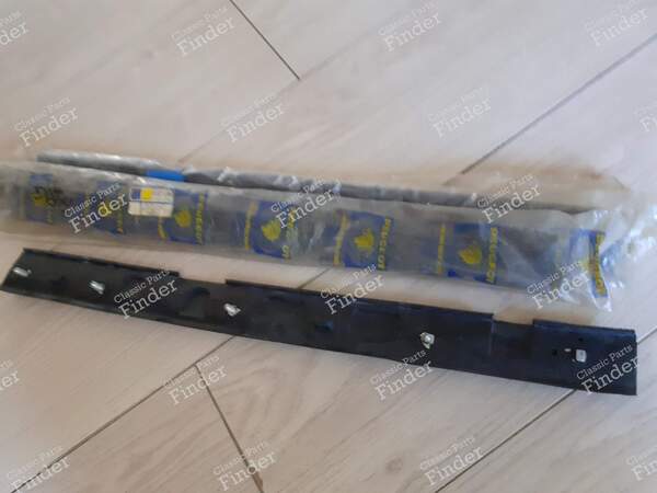 Protecteur caoutchouc de pare-chocs - Version break - PEUGEOT 304 - 7451.41- 2