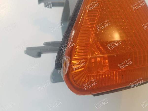 Standlicht / Blinker vorne rechts - PEUGEOT 305 - 4018D- 3