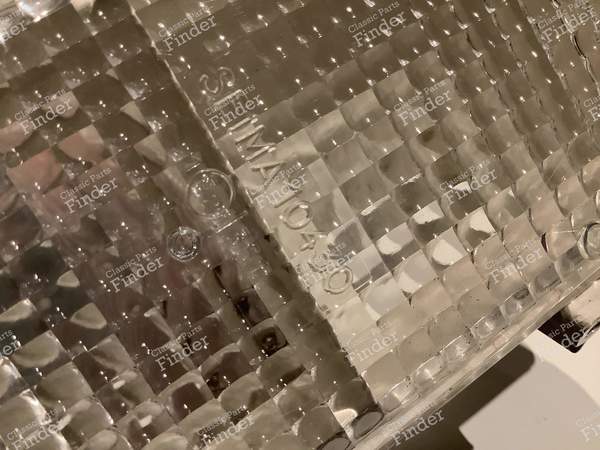 Right front turn signal - RENAULT 6 (R6) - 10430- 3