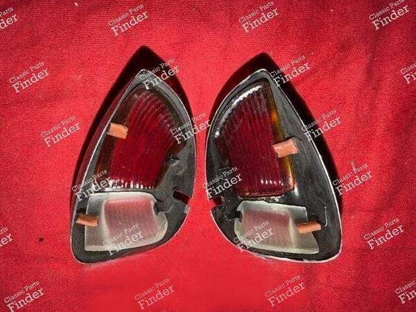 Pair of flashing cabochons / night lights - RENAULT 4 CV - V51- 0