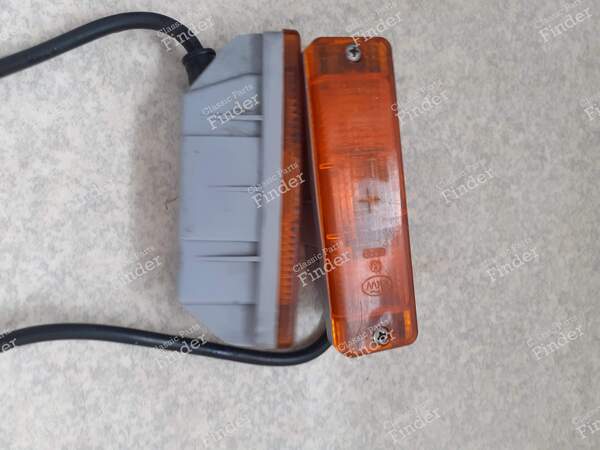Blinker vorne rechts und links - VOLKSWAGEN (VW) Golf I / Rabbit / Caddy / Jetta - 171953049- 3