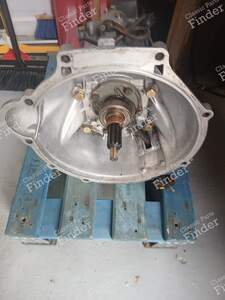4-speed manual transmission - MERCEDES BENZ W108 / W109