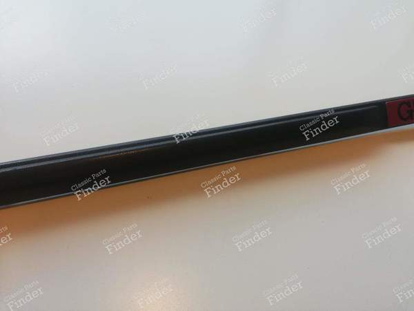 Baguette fine de portière, coté droit - version 3 portes - VOLKSWAGEN (VW) Golf II / Jetta - 191853516D- 6