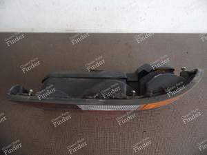 FEU ARRIERE DROIT - PORSCHE 924 - 477945216- thumb-6
