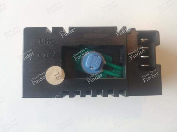 Digitale Borduhr - PEUGEOT 405 / Pars / Khazar - 1007 / 6155.78 / 6115J9- 4