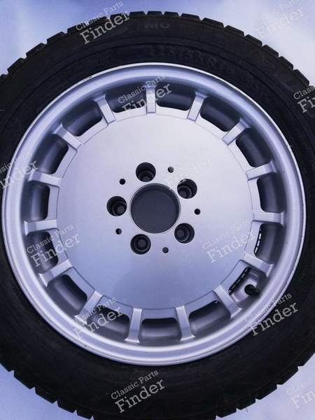 16-inch 'Gullideckel' alloy wheels - MERCEDES BENZ 190 (W201) - 1294000102- 2