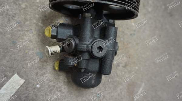 Pompe direction assistée Citroen Xantia - CITROËN Xantia - 1