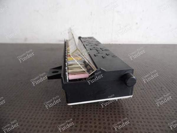 SICHERUNGSKASTEN 477941813 PORSCHE 944 & 924 - PORSCHE 944 - 477.941.813- 3