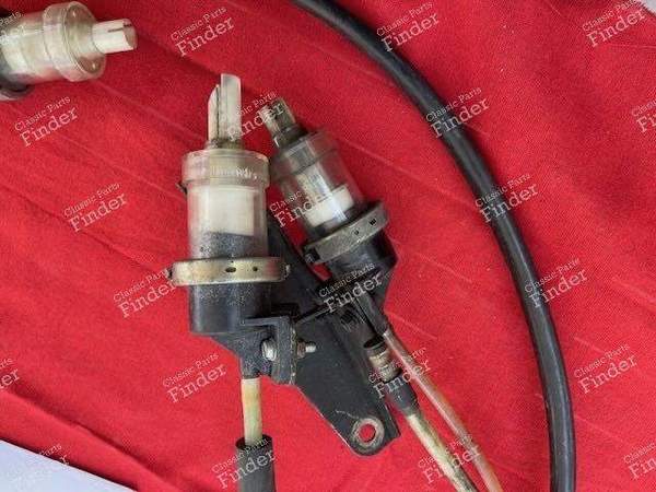 Double-hydraulic rotating headlight control - CITROËN SM - 4