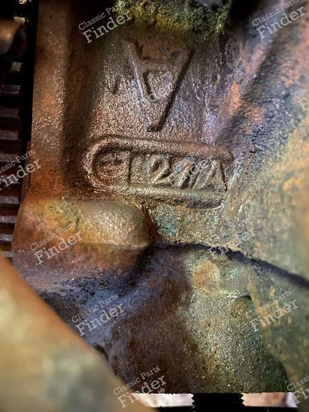 Ford V4 engine - 1.7L - 73 hp - MATRA 530 - 6