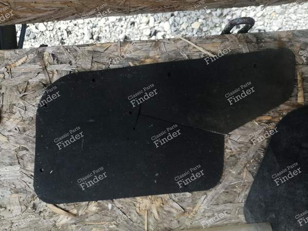 Paire de bavettes neuves dans passage de roue - CITROËN CX - 5444139- 1