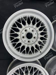 Original Alloy Wheels BBS RG 010 7Jx16 ET36 5x112 ONLY 6,9 kg. For Mercedes W124 W126 W201 W123 W108 - MERCEDES BENZ 190 (W201) - BBS- thumb-4