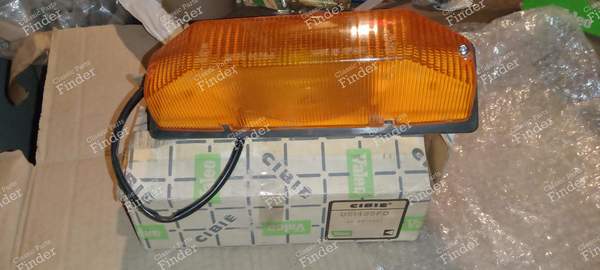 Feu clignotant orange - SIMCA-CHRYSLER-TALBOT 160 / 180 / 2 litres / 1609 / 1610 - 061495- 0