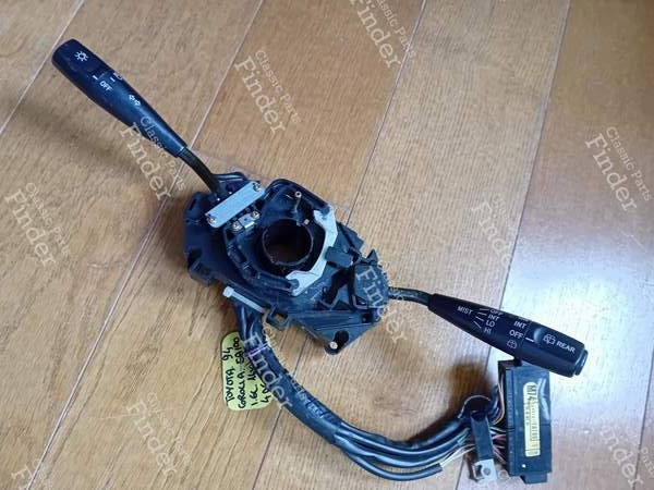 Ensemble commodo phares, essuie-glaces, centre volant - TOYOTA Corolla (E100) - C14CV318 / M74 / 84310-1A780- 0